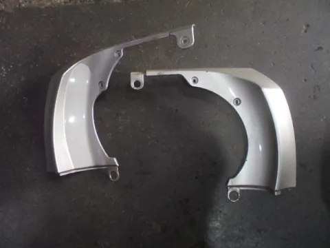Σετ Άνω Τριμ - Φασα Πορτ Μπαγκαζ για TOYOTA RAV-4 (2006 - 2009) (XA30) Σετ Άνω Τριμ - Φασα Πορτ Μπαγκαζ για TOYOTA RAV-4 (2006 - 2009) (XA30)
