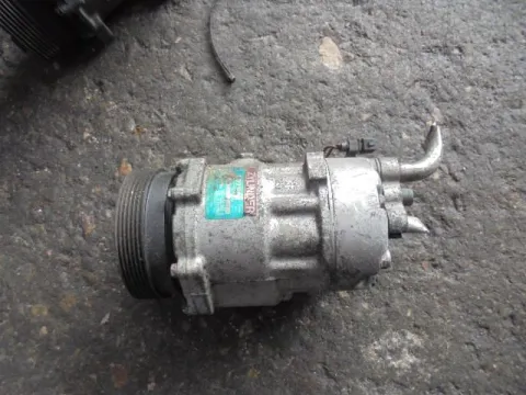 Συμπιεστής A-C (Κομπρέσορας) 1H0820803D για VW GOLF (1992 - 1998) Mk3 (1H1) Συμπιεστής A-C (Κομπρέσορας) 1H0820803D για VW GOLF (1992 - 1998) Mk3 (1H1)