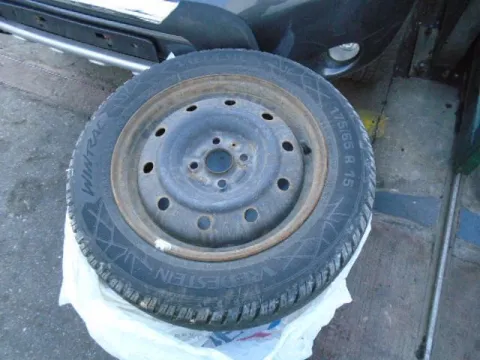 Ζαντολάστιχο 4άδα Vredestein 175/65/15 *0420* για SUZUKI SWIFT (2012 - 2014) *ΔΒ* Ζαντολάστιχο 4άδα Vredestein 175/65/15 *0420* για SUZUKI SWIFT (2012 - 2014) *ΔΒ*