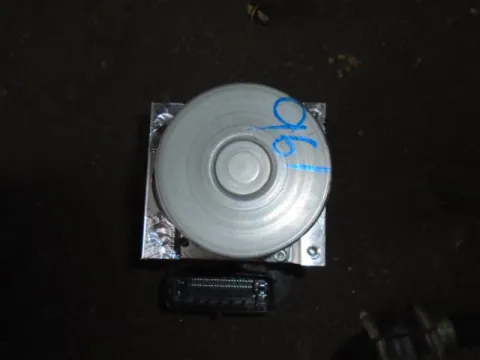 Μονάδα ABS 8954171C20 για TOYOTA HI-LUX (2015 - ) Μονάδα ABS 8954171C20 για TOYOTA HI-LUX (2015 - )