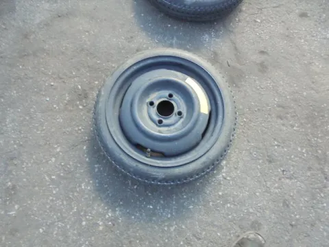 Ρεζέρβα BRIDGESTONE 105/70/R14 για TOYOTA YARIS (1999 - 2002) (XP10) *ΔΒ* Ρεζέρβα BRIDGESTONE 105/70/R14 για TOYOTA YARIS (1999 - 2002) (XP10) *ΔΒ*