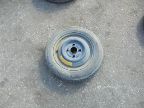 Ρεζέρβα FALKEN 105/90/R12 (4x100) για ΔΙΕΘΝΗ *ΔΒ* Ρεζέρβα FALKEN 105/90/R12 (4x100) για ΔΙΕΘΝΗ *ΔΒ*