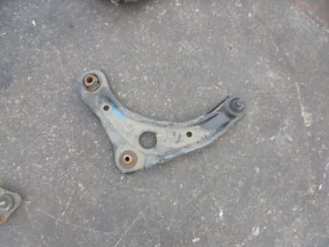 Ψαλίδι Εμπρός Δεξί για NISSAN MICRA (2011 - 2013) (K13)  / 1200 (HR12DE) petrol 80 Ψαλίδι Εμπρός Δεξί για NISSAN MICRA (2011 - 2013) (K13)  / 1200 (HR12DE) petrol 80
