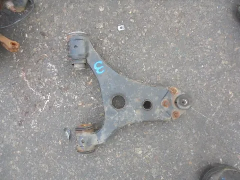 Ψαλίδι Εμπρός Δεξί για MERCEDES A - CLASS (2008 - 2012) (W169) Ψαλίδι Εμπρός Δεξί για MERCEDES A - CLASS (2008 - 2012) (W169)