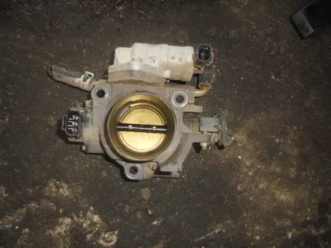 Σώμα Πεταλούδας για MAZDA 3 (2004 - 2006) (BK) 1600 ZM-DE (Z6) petrol 105hp , (2006 - 2008) (BK) Σώμα Πεταλούδας για MAZDA 3 (2004 - 2006) (BK) 1600 ZM-DE (Z6) petrol 105hp , (2006 - 2008) (BK)