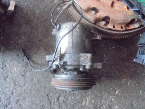 Συμπιεστής A-C (Κομπρέσορας) για SUZUKI BALENO (1998 - 2001) (SY) Συμπιεστής A-C (Κομπρέσορας) για SUZUKI BALENO (1998 - 2001) (SY)