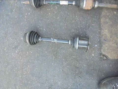 Ημιαξόνιο Εμπρός Αριστερό Με ABS για AUDI A4 (2005 - 2008) (8E) (8H) Ημιαξόνιο Εμπρός Αριστερό Με ABS για AUDI A4 (2005 - 2008) (8E) (8H)