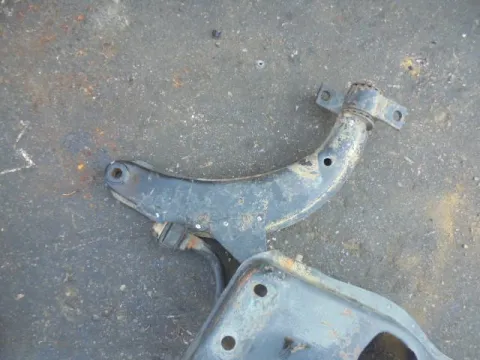 Ψαλίδι Εμπρός Δεξί για SUBARU LEGACY (1991 - 1994) *ΔΒ* Ψαλίδι Εμπρός Δεξί για SUBARU LEGACY (1991 - 1994) *ΔΒ*