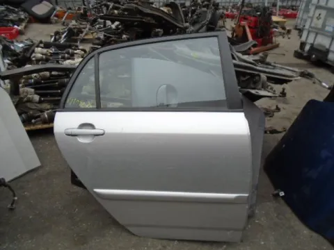 Πόρτα Πίσω Δεξιά (Με Στραβές Βίδες ) για TOYOTA COROLLA (2004 - 2007) (E120) Ηatchback - 5dr (KM22) *Ε* Πόρτα Πίσω Δεξιά (Με Στραβές Βίδες ) για TOYOTA COROLLA (2004 - 2007) (E120) Ηatchback - 5dr (KM22) *Ε*