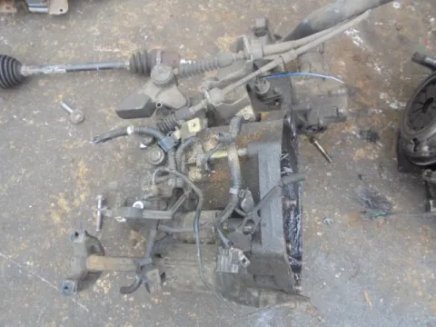 Κιβώτιο Ταχυτήτων (Σασμάν) Χειροκίνητο για HONDA HRV (1999 - 2001) (GH) 1600 (D16W1) petrol 105 (GH1) 2WD SOHC-16V ITALY Κιβώτιο Ταχυτήτων (Σασμάν) Χειροκίνητο για HONDA HRV (1999 - 2001) (GH) 1600 (D16W1) petrol 105 (GH1) 2WD SOHC-16V ITALY