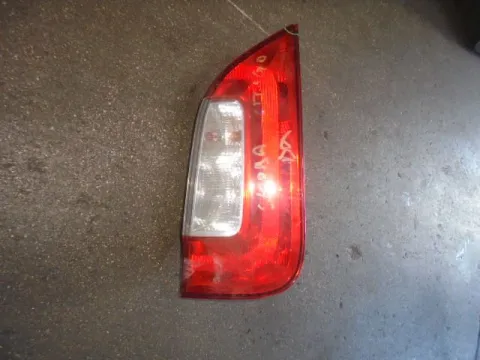 Φανάρι Πίσω Δεξί (Ελαττωματικό) για SKODA CITIGO (2012 - )  Φανάρι Πίσω Δεξί (Ελαττωματικό) για SKODA CITIGO (2012 - )
