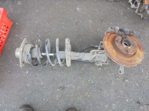 Άκρο Πλήρες Εμπρός Δεξί Με ABS για ALFA ROMEO 146 (1995 - 1998) (930)  Άκρο Πλήρες Εμπρός Δεξί Με ABS για ALFA ROMEO 146 (1995 - 1998) (930)