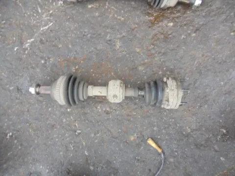 Ημιαξόνιο Εμπρός Αριστερό Με ABS για ALFA ROMEO 146 (1995 - 1998) (930)  Ημιαξόνιο Εμπρός Αριστερό Με ABS για ALFA ROMEO 146 (1995 - 1998) (930)
