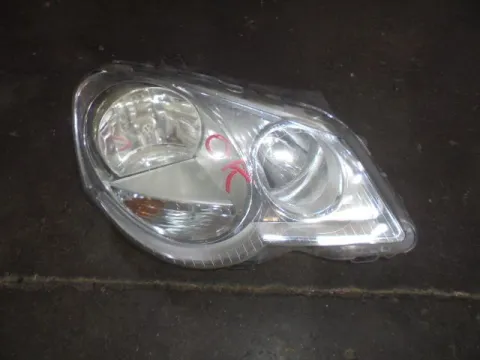 Φανάρι Εμπρός Δεξί (Σπασμένη Βάση) για VW POLO (2005 - 2009) (9N3 )  Φανάρι Εμπρός Δεξί (Σπασμένη Βάση) για VW POLO (2005 - 2009) (9N3 )