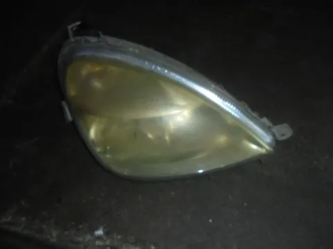 Φανάρι Εμπρός Δεξί (Σπασμένη Βάση) για MERCEDES A - CLASS (2001 - 2004) (W168)  Φανάρι Εμπρός Δεξί (Σπασμένη Βάση) για MERCEDES A - CLASS (2001 - 2004) (W168)