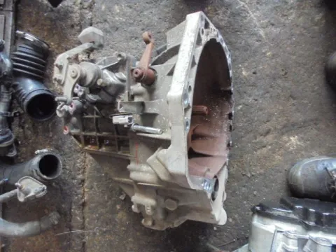 Κιβώτιο Ταχυτήτων (Σασμάν) Χειροκίνητο για TOYOTA YARIS (2012 - 2014) ( ) / 1000 (1KR-FE) petrol 69 ( KSP90 ) Κιβώτιο Ταχυτήτων (Σασμάν) Χειροκίνητο για TOYOTA YARIS (2012 - 2014) ( ) / 1000 (1KR-FE) petrol 69 ( KSP90 )