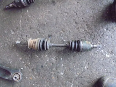 Ημιαξόνιο Εμπρός Αριστερό για DAIHATSU TERIOS (1997 - 2000) (J100) 1300 (HE-EJ) (HC) petrol 83 (J100) 4WD  Ημιαξόνιο Εμπρός Αριστερό για DAIHATSU TERIOS (1997 - 2000) (J100) 1300 (HE-EJ) (HC) petrol 83 (J100) 4WD