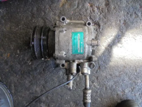 Συμπιεστής A-C (Κομπρέσορας) για HONDA HRV (2001 - 2005) (GH) 1600 (D16W1) petrol 105 (GH1) 2WD SOHC-16V  Συμπιεστής A-C (Κομπρέσορας) για HONDA HRV (2001 - 2005) (GH) 1600 (D16W1) petrol 105 (GH1) 2WD SOHC-16V