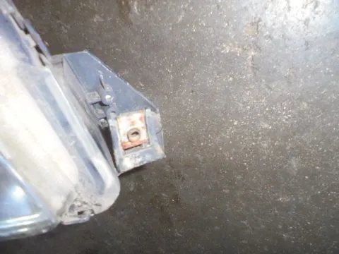 Φανάρι Εμπρός Δεξί (Βάσεις Σπασμένες) για TOYOTA COROLLA VERSO (2004 -2008) (R10)  -  Φανάρι Εμπρός Δεξί (Βάσεις Σπασμένες) για TOYOTA COROLLA VERSO (2004 -2008) (R10)  -
