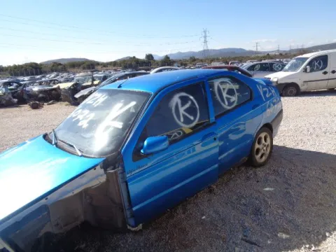 Τροπέτο Αμάξι Κουφάρι Με 4 Ζαντολάστιχα 195/50/R15 Με Πίσω Άξονα Δισκόπλακες -ABS για ALFA ROMEO 146 (1995 - 1998) (930) Liftback - 5dr 1600 (AR 67601)Petrol 120 16V TS *ΔΒ* -  Τροπέτο Αμάξι Κουφάρι Με 4 Ζαντολάστιχα 195/50/R15 Με Πίσω Άξονα Δισκόπλακες -ABS για ALFA ROMEO 146 (1995 - 1998) (930) Liftback - 5dr 1600 (AR 67601)Petrol 120 16V TS *ΔΒ* -