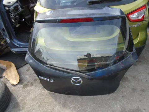 Πορτ-Μπαγκάζ για MAZDA 2 (2008 - 2011) (DE)  Πορτ-Μπαγκάζ για MAZDA 2 (2008 - 2011) (DE)