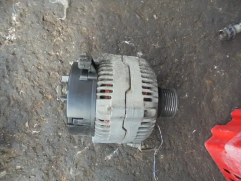 Δυναμό - Εναλλάκτης 03P903023D για SEAT IBIZA (1999 - 2002) (6K)  Δυναμό - Εναλλάκτης 03P903023D για SEAT IBIZA (1999 - 2002) (6K)
