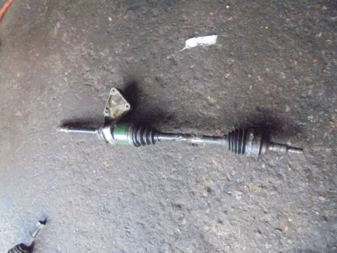 Ημιαξόνιο Εμπρός Δεξί για OPEL ZAFIRA (2002 - 2005) A 2000 (Z20LER) Petrol 200 OPC  Ημιαξόνιο Εμπρός Δεξί για OPEL ZAFIRA (2002 - 2005) A 2000 (Z20LER) Petrol 200 OPC