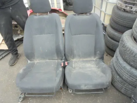 Καθίσματα Σετ Εμπρός Με Αερόσακους για TOYOTA YARIS (2015 - 2017) Hatchback - 5dr *ΔΒ* Καθίσματα Σετ Εμπρός Με Αερόσακους για TOYOTA YARIS (2015 - 2017) Hatchback - 5dr *ΔΒ*