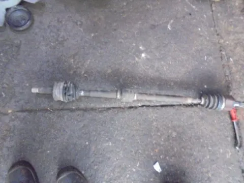 Ημιαξόνιο Εμπρός Δεξί Με ABS για HYUNDAI i30 (2007 - 2012) 1400 petrol 105 G4FA  Ημιαξόνιο Εμπρός Δεξί Με ABS για HYUNDAI i30 (2007 - 2012) 1400 petrol 105 G4FA