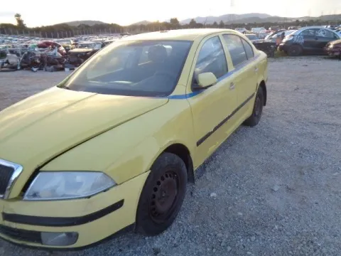 Τροπέτο Αμάξι Κομπλέ με Κινητήρα BKD και Σασμάν και Πίσω Άξονας Δισκόπλακες ABS με Ζαντολάστιχα 195/65/15 για SKODA OCTAVIA (2008 - 2013) 5 (1Z3-5) Hatchback - 5dr 2000 ((BKD) (CBAA)) Diesel 140 16 valve TDI *ΔΒ* -  Τροπέτο Αμάξι Κομπλέ με Κινητήρα BKD και Σασμάν και Πίσω Άξονας Δισκόπλακες ABS με Ζαντολάστιχα 195/65/15 για SKODA OCTAVIA (2008 - 2013) 5 (1Z3-5) Hatchback - 5dr 2000 ((BKD) (CBAA)) Diesel 140 16 valve TDI *ΔΒ* -
