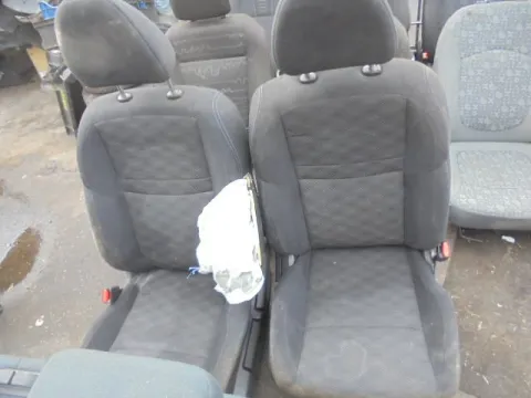 Καθίσματα Σετ Εμπρός Χ. Αερόσακους για NISSAN QASHQAI (2014 - 2017) *ΔΒ* Καθίσματα Σετ Εμπρός Χ. Αερόσακους για NISSAN QASHQAI (2014 - 2017) *ΔΒ*