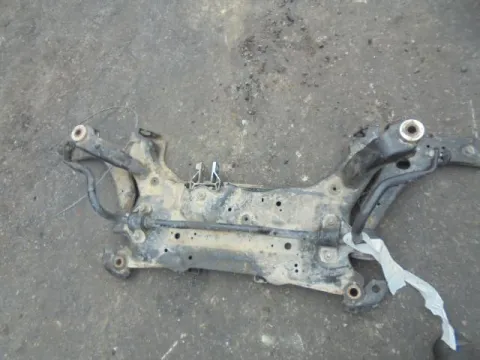Γέφυρα Εμπρός Οριζόντια για FORD C-MAX (2014 - ) *ΔΒ* Γέφυρα Εμπρός Οριζόντια για FORD C-MAX (2014 - ) *ΔΒ*
