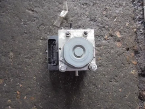 Μονάδα ABS 44540-0H130 για TOYOTA AYGO (2014 - 2017)  Μονάδα ABS 44540-0H130 για TOYOTA AYGO (2014 - 2017)