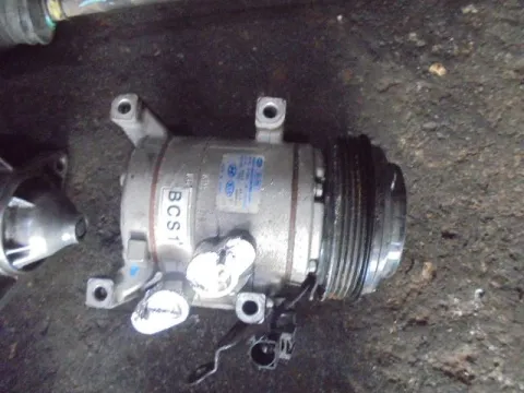 Συμπιεστής A-C (Κομπρέσορας) για VW GOLF (1998 - 2004) Mk4 (1J1)  Συμπιεστής A-C (Κομπρέσορας) για VW GOLF (1998 - 2004) Mk4 (1J1)