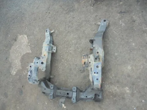 Γέφυρα Εμπρός Πλαίσιο για DAIHATSU TERIOS (2000 - 2005) (J102) *ΔΒ* Γέφυρα Εμπρός Πλαίσιο για DAIHATSU TERIOS (2000 - 2005) (J102) *ΔΒ*