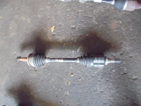 Ημιαξόνιο Εμπρός Αριστερό για TOYOTA AURIS (2013 - 2015) 1400 Diesel D-4D 90hp 1ND Ημιαξόνιο Εμπρός Αριστερό για TOYOTA AURIS (2013 - 2015) 1400 Diesel D-4D 90hp 1ND