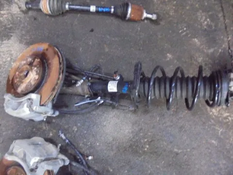 Άκρο Πλήρες Εμπρός Δεξί Με ABS για NISSAN QASHQAI (2018 -) / 1330 HR13 Petrol  Άκρο Πλήρες Εμπρός Δεξί Με ABS για NISSAN QASHQAI (2018 -) / 1330 HR13 Petrol