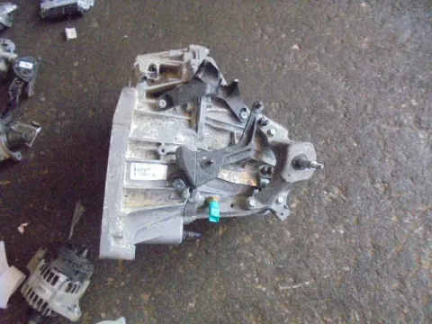 Κιβώτιο Ταχυτήτων (Σασμάν) Χειροκίνητο για NISSAN QASHQAI (2018 -) 1300 DIG-T 140 16V - HR13 Κιβώτιο Ταχυτήτων (Σασμάν) Χειροκίνητο για NISSAN QASHQAI (2018 -) 1300 DIG-T 140 16V - HR13