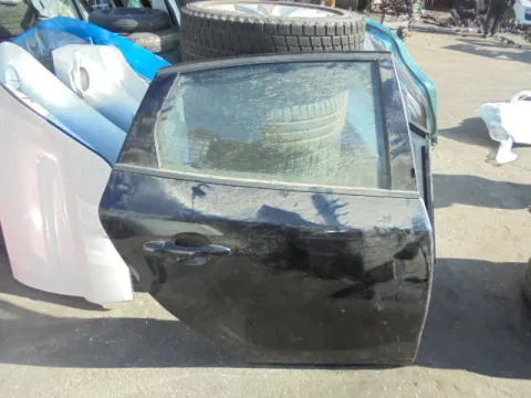 Πόρτα Πίσω Δεξιά για VOLVO V40 (2013 - ) *Ε* Πόρτα Πίσω Δεξιά για VOLVO V40 (2013 - ) *Ε*