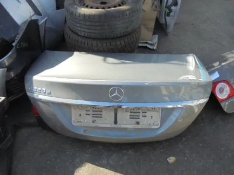 Καπό Πίσω για MERCEDES C - CLASS (2014 - ) (W205) Sedan - 4dr *Γ* Καπό Πίσω για MERCEDES C - CLASS (2014 - ) (W205) Sedan - 4dr *Γ*