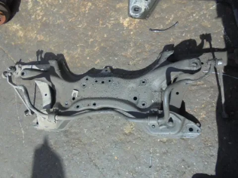 Γέφυρα Εμπρός Οριζόντια για TOYOTA COROLLA (2002 - 2004) (E120) *ΔΒ* Γέφυρα Εμπρός Οριζόντια για TOYOTA COROLLA (2002 - 2004) (E120) *ΔΒ*