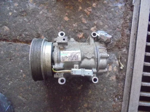 Συμπιεστής A-C (Κομπρέσορας) 8200819568 για RENAULT TWINGO (2007 - 2012) (CN0)  Συμπιεστής A-C (Κομπρέσορας) 8200819568 για RENAULT TWINGO (2007 - 2012) (CN0)