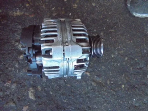 Δυναμό - Εναλλάκτης για VW GOLF (1998 - 2004) Mk4 (1J1)  Δυναμό - Εναλλάκτης για VW GOLF (1998 - 2004) Mk4 (1J1)