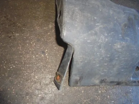 Μαρσπιέ Αριστερός (Ελαττωματικό) για VOLVO S40 (2004 - 2007) (MS) *Γ* -  Μαρσπιέ Αριστερός (Ελαττωματικό) για VOLVO S40 (2004 - 2007) (MS) *Γ* -