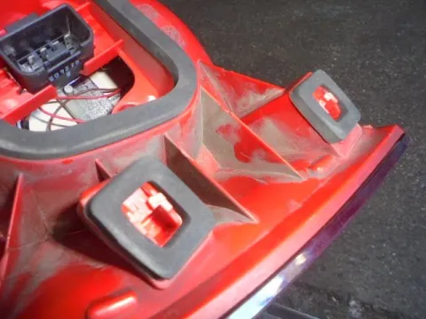 Φανάρι Πίσω Δεξί (Με Σπασμένες Βάσεις ) (Led)  για VW PASSAT (2005 - 2011) (3C2) S-Wagon - 5dr  - 