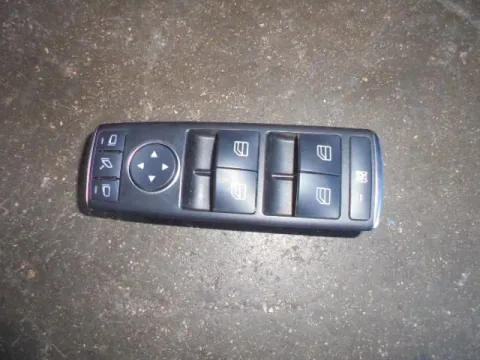 Διακόπτης Παραθύρων Κεντρικός Αριστερής 4πλός 3pin για MERCEDES GLK-CLASS (2009 - 2012) (X204)  Διακόπτης Παραθύρων Κεντρικός Αριστερής 4πλός 3pin για MERCEDES GLK-CLASS (2009 - 2012) (X204)