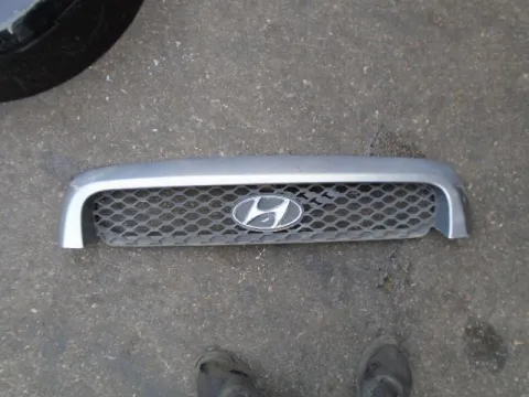 Μάσκα Εξωτερική για HYUNDAI SANTA FE (2000 - 2004) (SM) Μάσκα Εξωτερική για HYUNDAI SANTA FE (2000 - 2004) (SM)