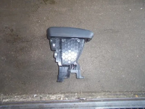 Υποβραχιόνιο(Τεμπέλης) για OPEL CORSA (2019 - ) F *Γ* Υποβραχιόνιο(Τεμπέλης) για OPEL CORSA (2019 - ) F *Γ*