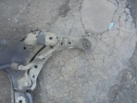Ψαλίδι Εμπρός Δεξί για HYUNDAI MATRIX (2006 - 2008) (FC) 1500 D4FA Diesel 102 CRDi *ΔΒ* Ψαλίδι Εμπρός Δεξί για HYUNDAI MATRIX (2006 - 2008) (FC) 1500 D4FA Diesel 102 CRDi *ΔΒ*