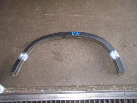 Σετ Φρύδια Πίσω για BMW X1 (2009 - 2012) (E84)  Σετ Φρύδια Πίσω για BMW X1 (2009 - 2012) (E84)